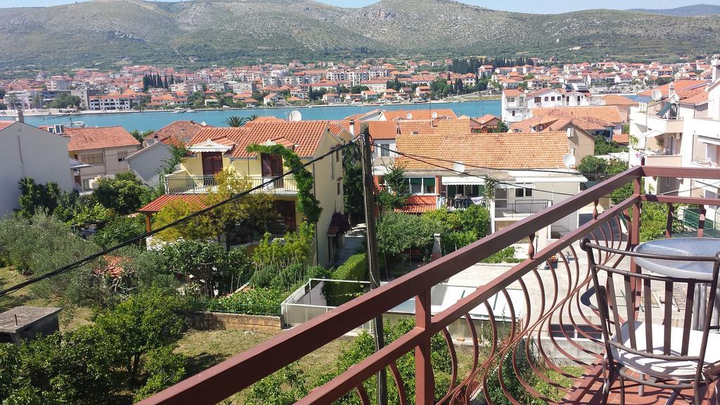 Mravak Apartments Trogir Eksteriør bilde