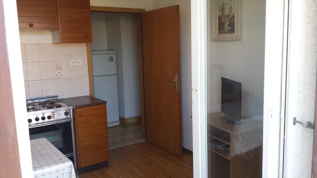 Mravak Apartments Trogir Eksteriør bilde