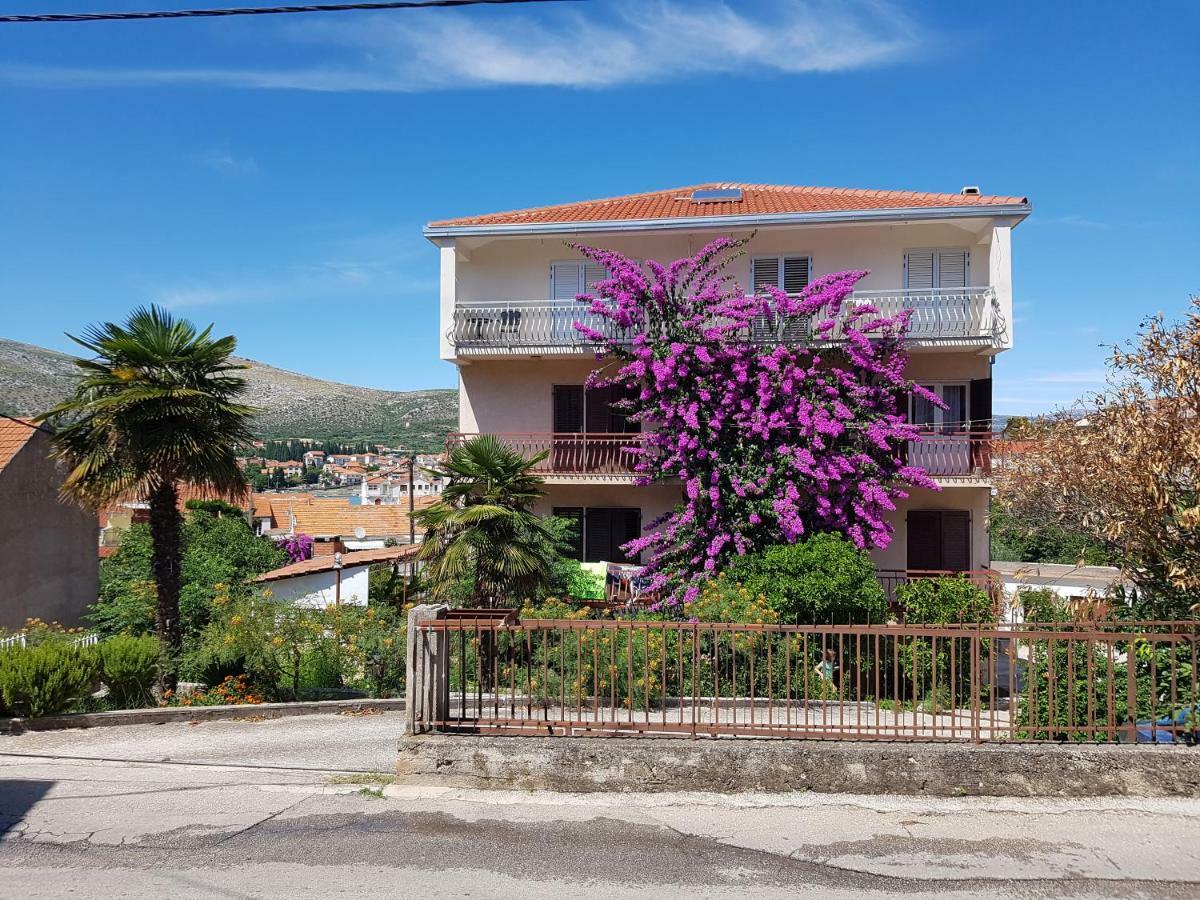 Mravak Apartments Trogir Eksteriør bilde